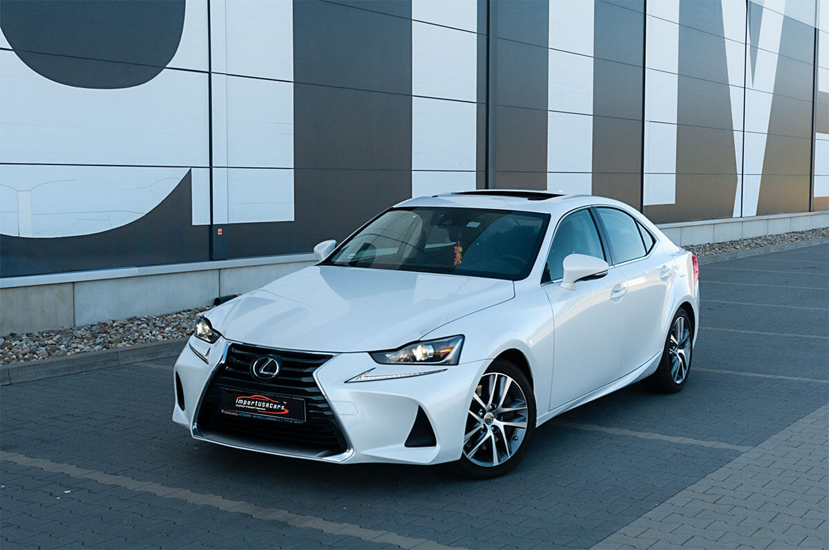 (2018r) LEXUS IS300