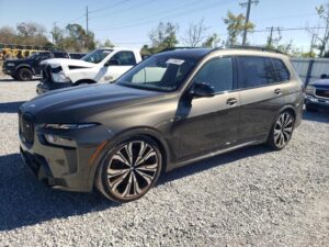 2023 BMW X7 M60I