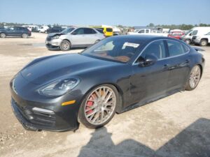 2019 PORSHE PANAMERA TURBO